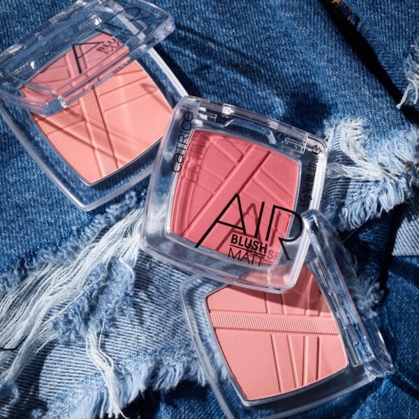 91bJEhx7gzL._SL1500_.jpg Catrice Air Blush Glow Blush Matt